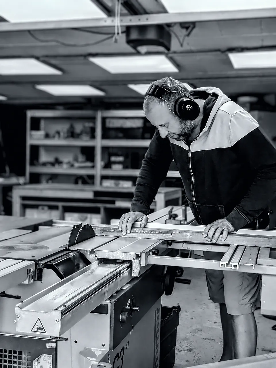 L'atelier et les établis